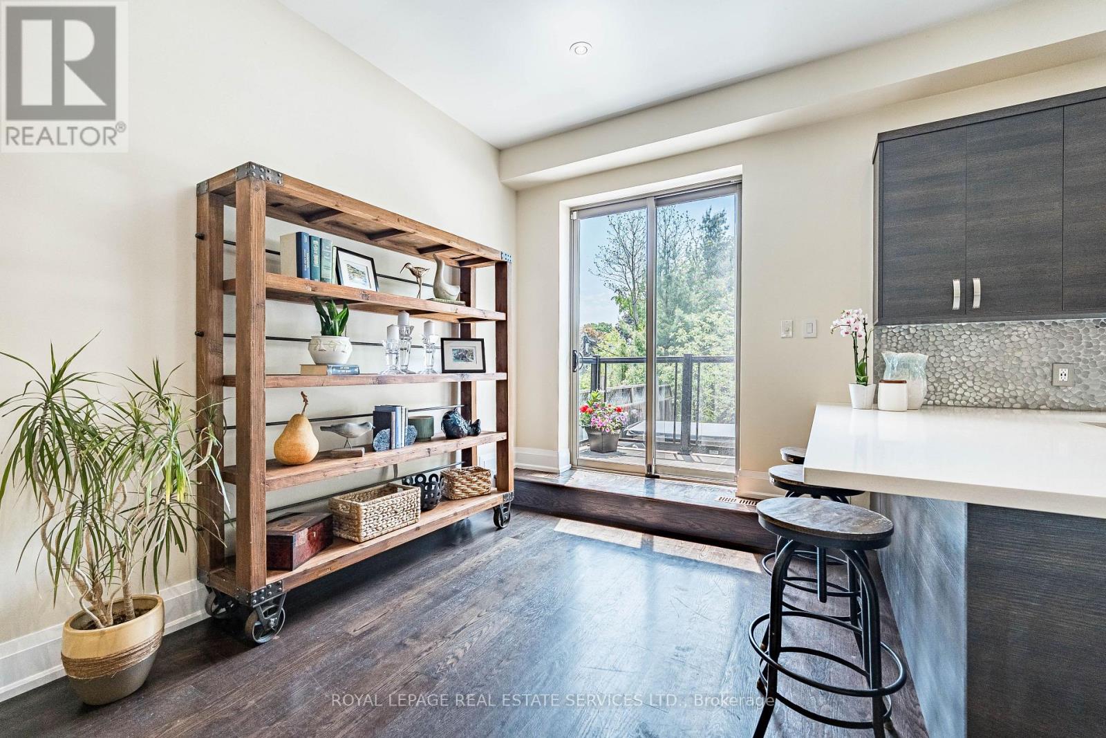 31 James Street, Toronto, Ontario  M8W 1L1 - Photo 8 - W13416174