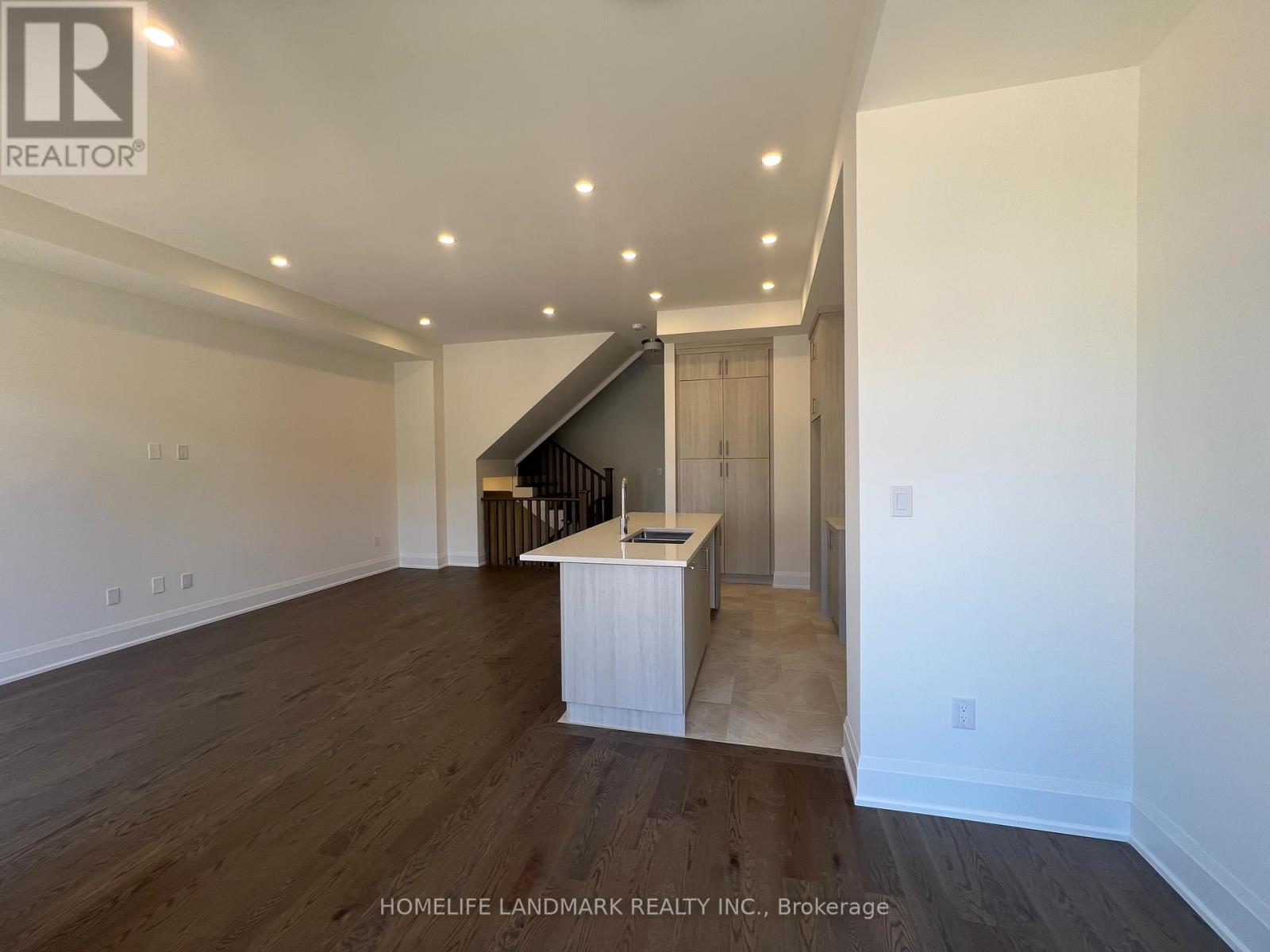 3329 Azam Way, Oakville (Go Glenorchy), Ontario  L6M 5S3 - Photo 5 - W13416268