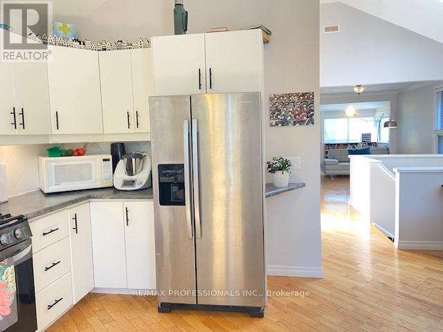 88 Thirteenth Street, Toronto, Ontario  M8V 3H6 - Photo 11 - W13416328