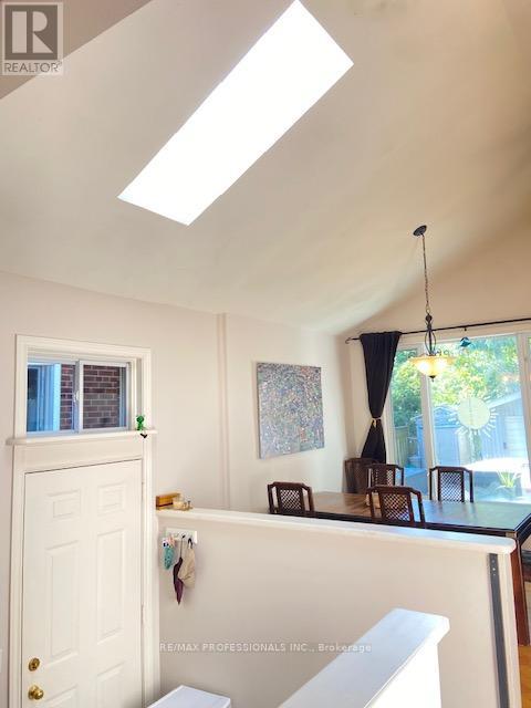 88 Thirteenth Street, Toronto, Ontario  M8V 3H6 - Photo 8 - W13416328