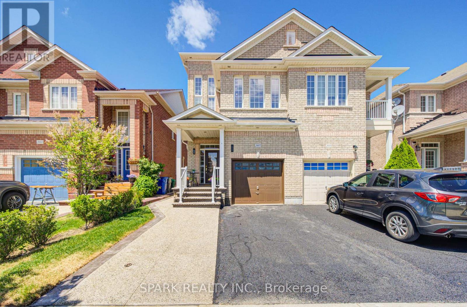 3057 DOYLE STREET, Mississauga, Ontario