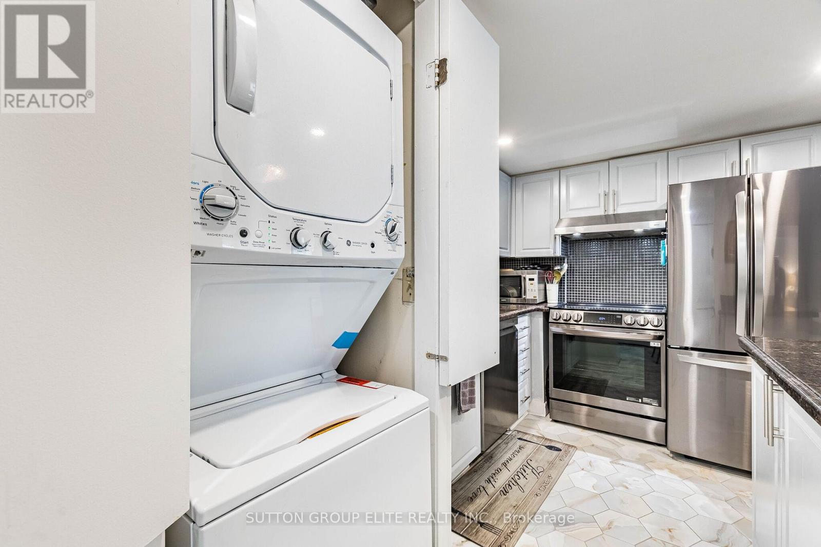 307 - 2091 Hurontario Street, Mississauga (Cooksville), Ontario  L5A 4E6 - Photo 14 - W13416358