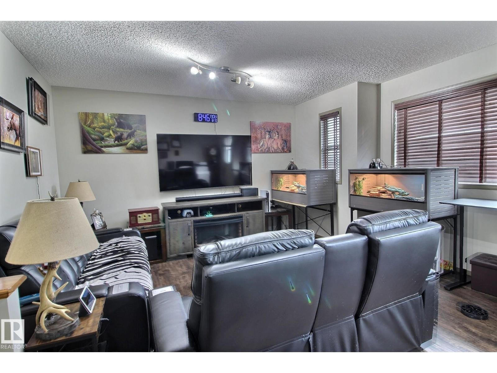 19 Huxley Cv, Spruce Grove, Alberta  T7X 4S5 - Photo 10 - E4490023