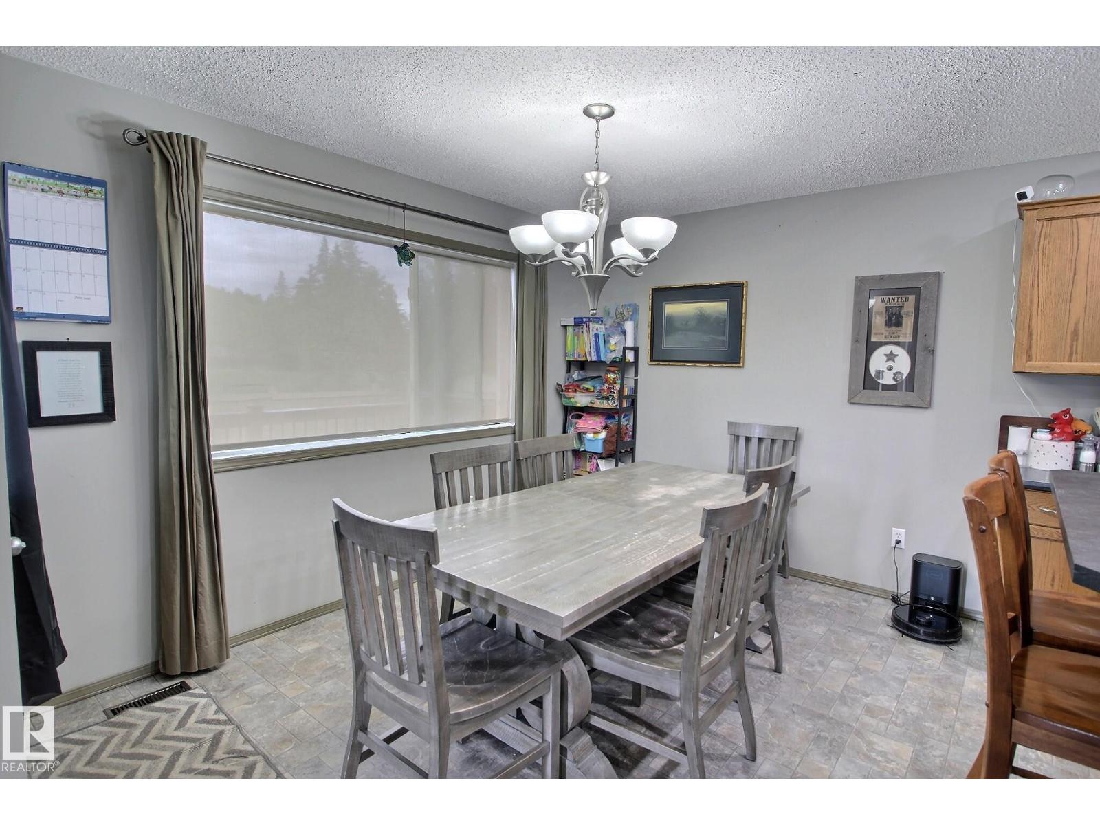 19 Huxley Cv, Spruce Grove, Alberta  T7X 4S5 - Photo 5 - E4490023