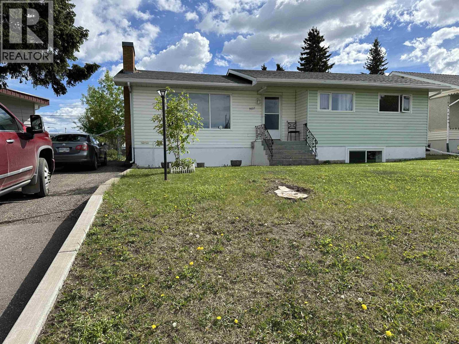 9607 108 Avenue, Fort St. John, British Columbia  V1J 2P9 - Photo 2 - R3133302