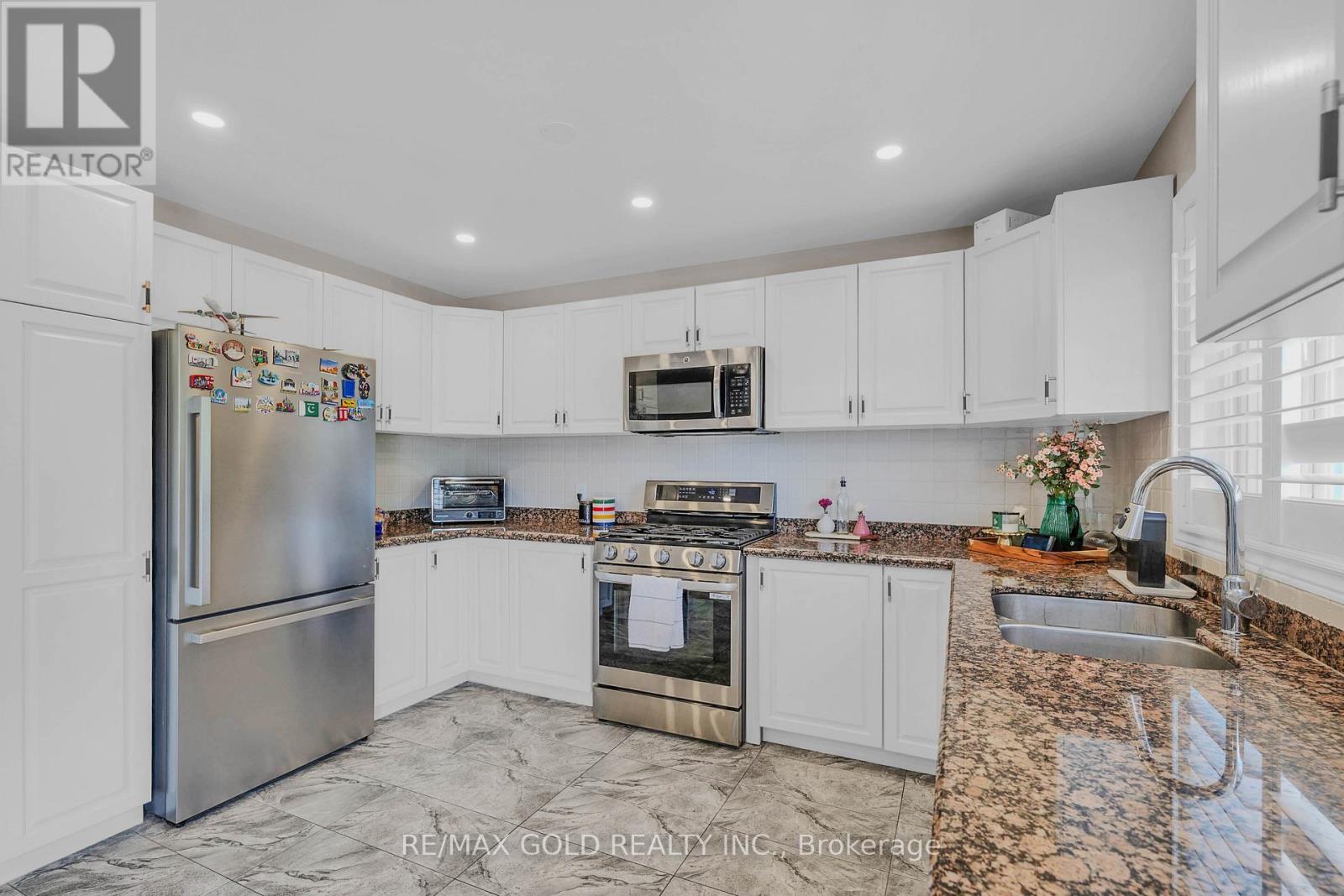 3 Haskins Court, Hamilton, Ontario  L8K 6R1 - Photo 15 - X13416046