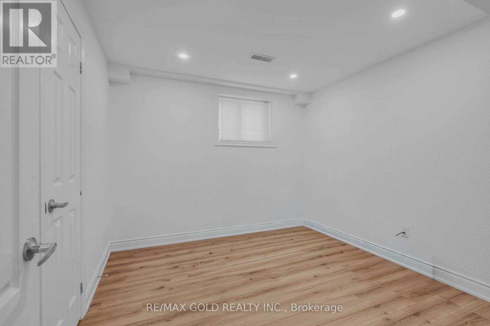 3 Haskins Court, Hamilton, Ontario  L8K 6R1 - Photo 43 - X13416046