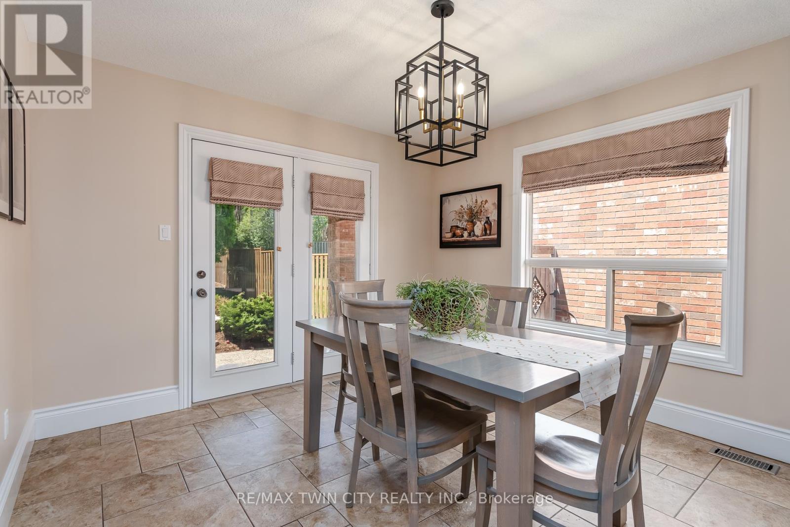 294 Fallowfield Drive, Kitchener, Ontario  N2C 2T8 - Photo 31 - X13416166