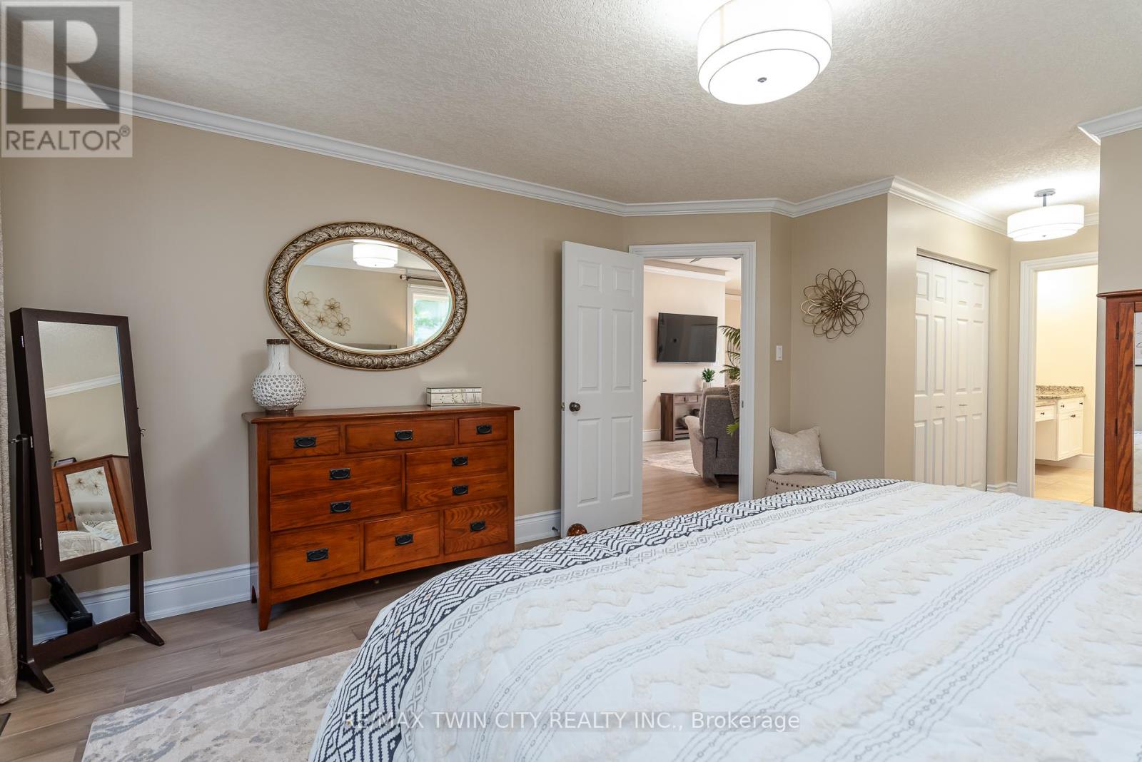 294 Fallowfield Drive, Kitchener, Ontario  N2C 2T8 - Photo 34 - X13416166