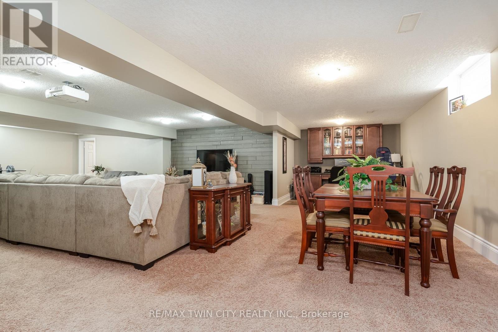 294 Fallowfield Drive, Kitchener, Ontario  N2C 2T8 - Photo 41 - X13416166
