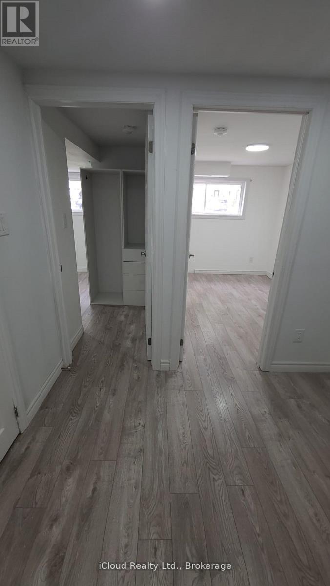 24 Chilton Drive, Hamilton (Stoney Creek Mountain), Ontario  L8J 1M2 - Photo 18 - X13416204