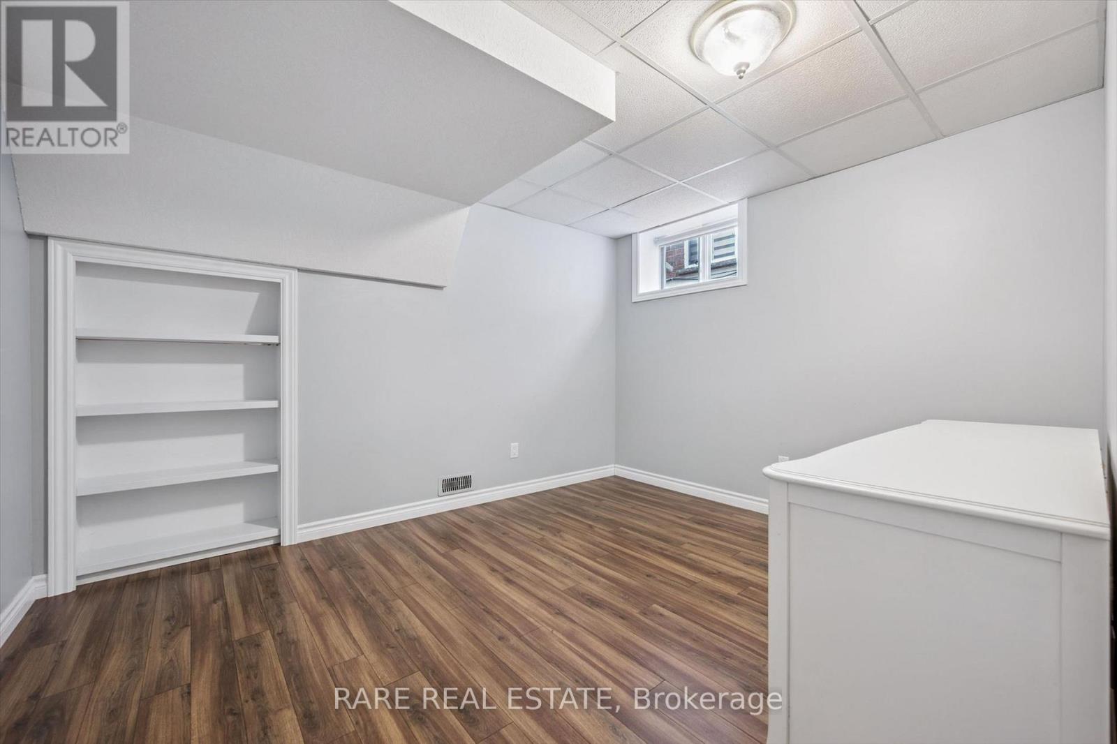 28 Davis Street, Guelph (Grange Road), Ontario  N1E 0A1 - Photo 35 - X13416364