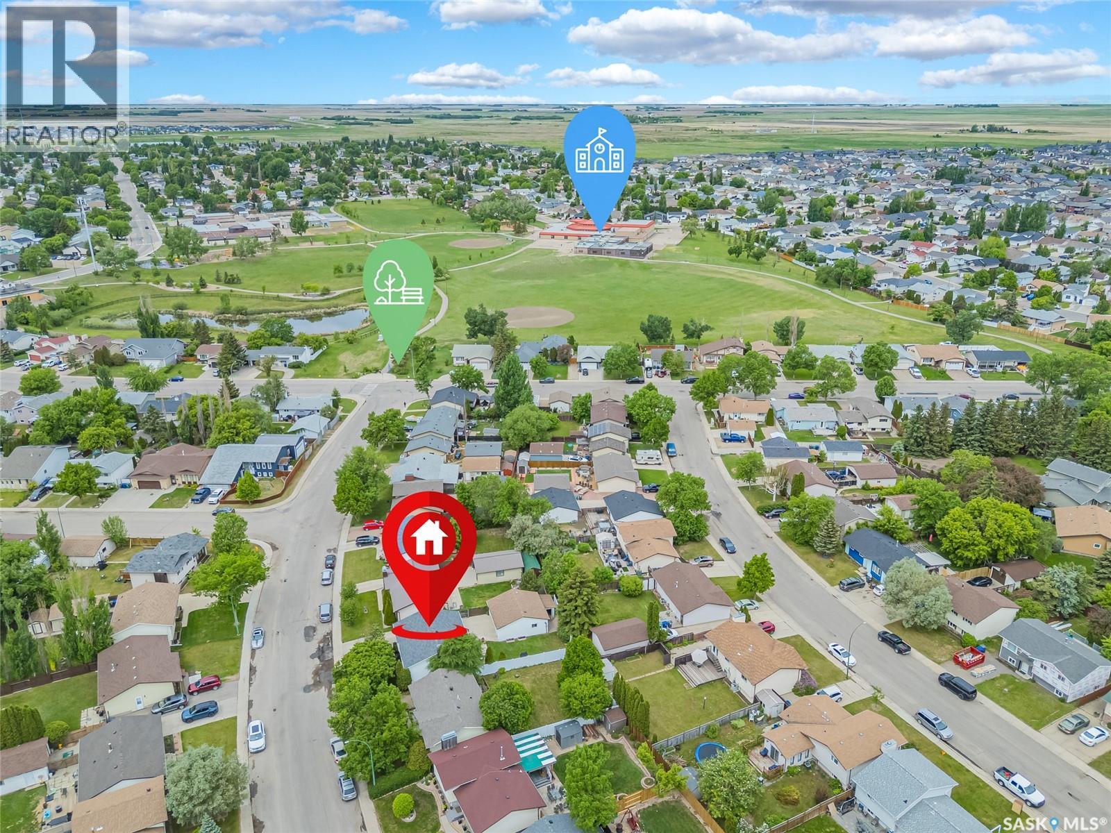 162 Makaroff Road, Saskatoon, Saskatchewan  S7L 6J9 - Photo 5 - SK038676
