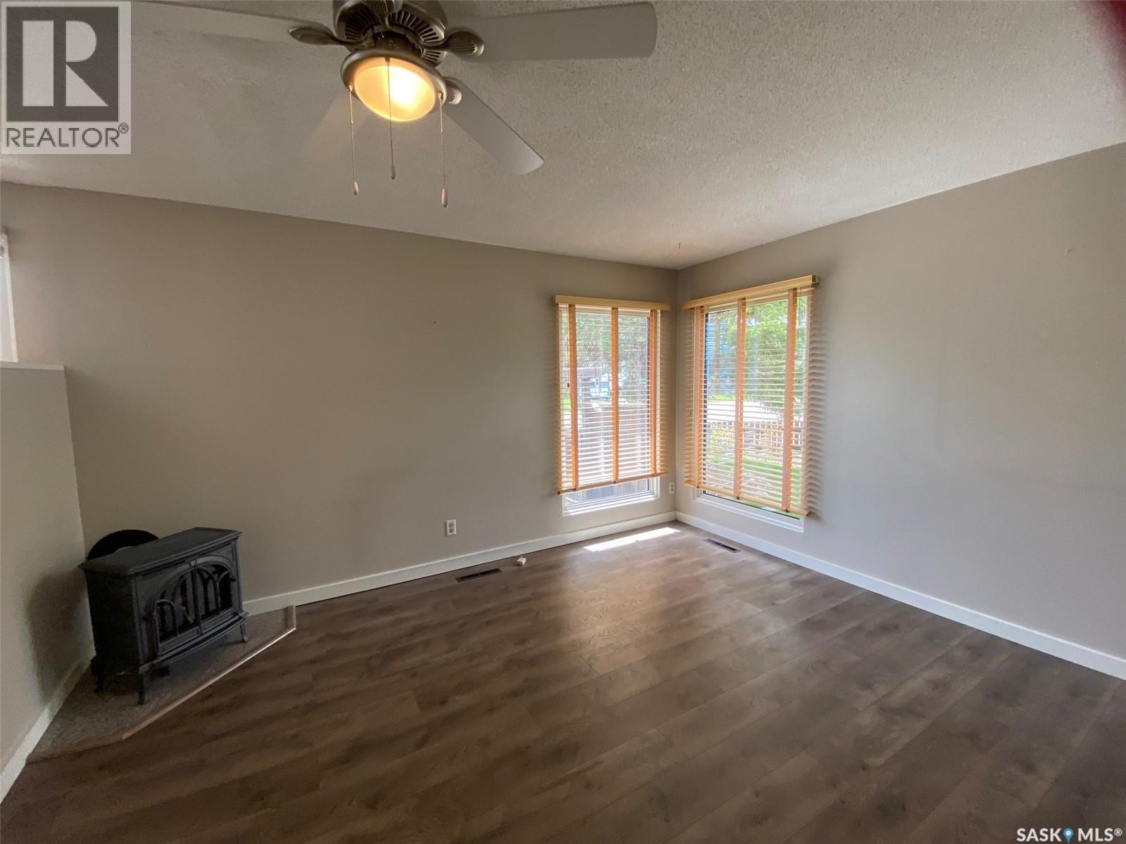 59 Deerwood Crescent, Yorkton, Saskatchewan  S3N 2M4 - Photo 10 - SK038657