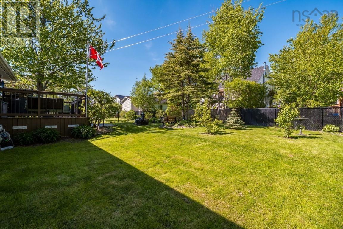 10 Covey Court, Cole Harbour, Nova Scotia  B2V 2R6 - Photo 42 - 202613683