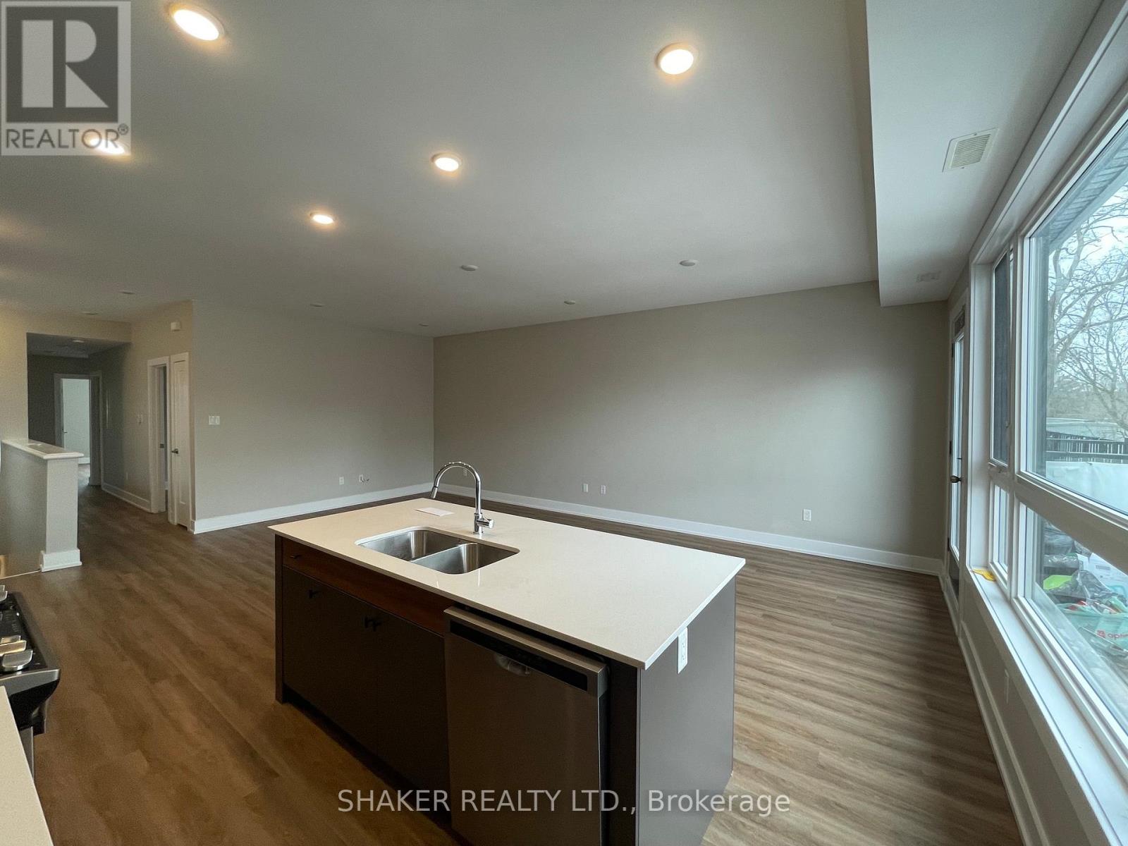 3 - 304 Elmgrove Avenue, Ottawa, Ontario K1Z 6V1 - Photo 5 - X13416388