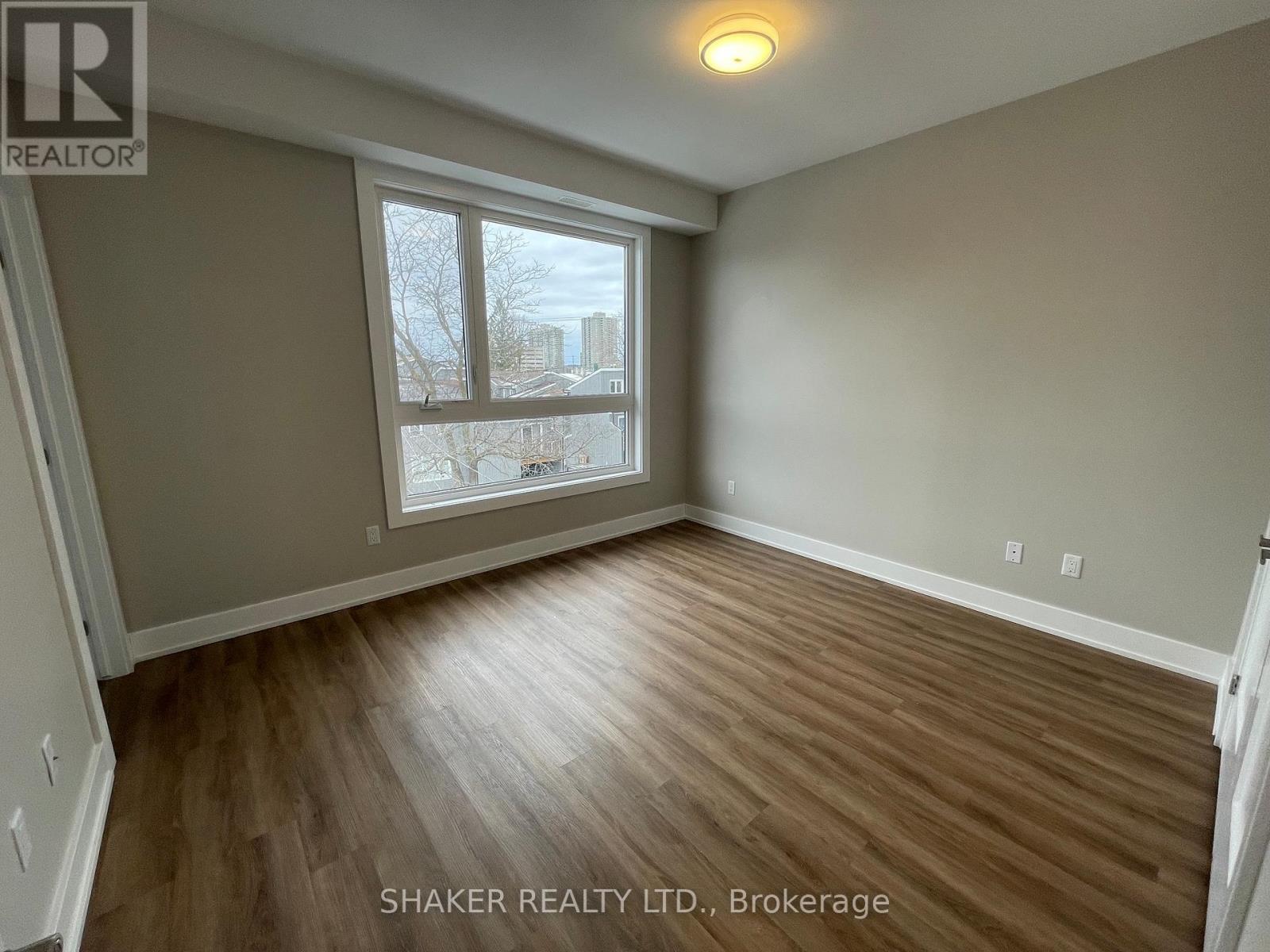 3 - 304 Elmgrove Avenue, Ottawa, Ontario K1Z 6V1 - Photo 7 - X13416388