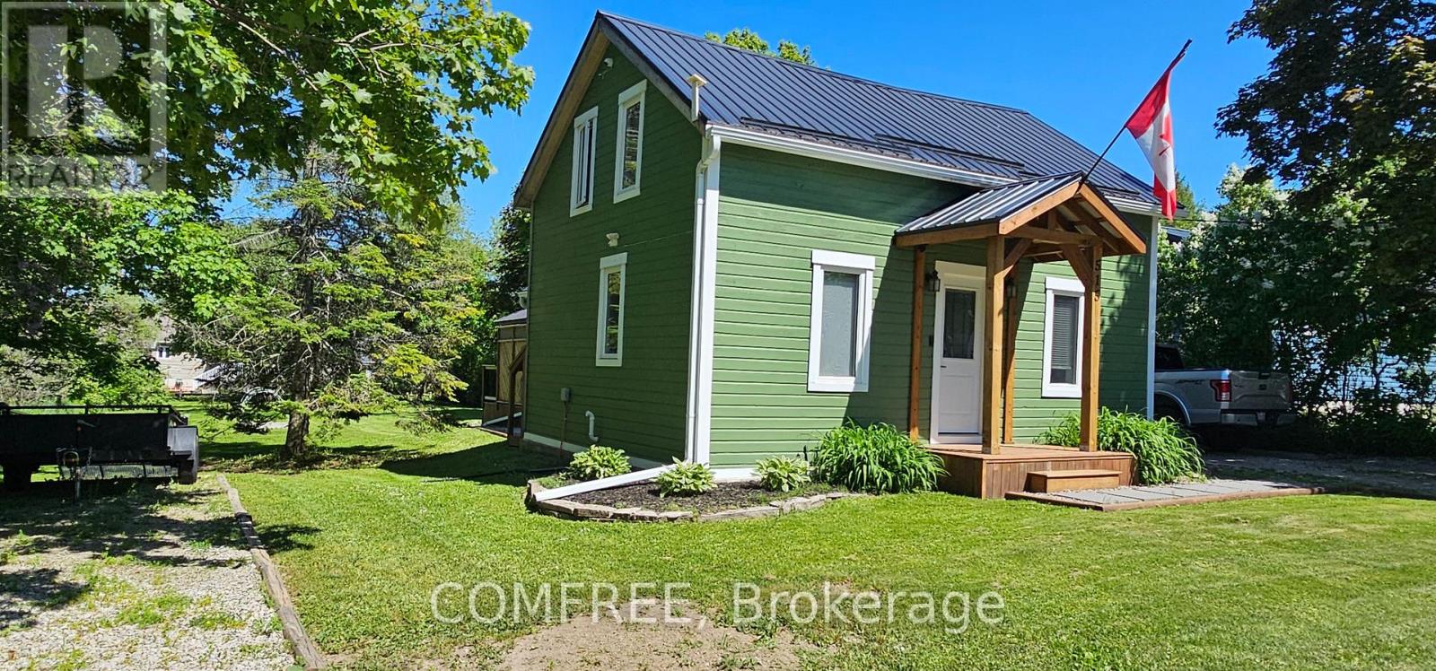 515 Tyson Street, South Bruce Peninsula, Ontario  N0H 2T0 - Photo 1 - X13416434