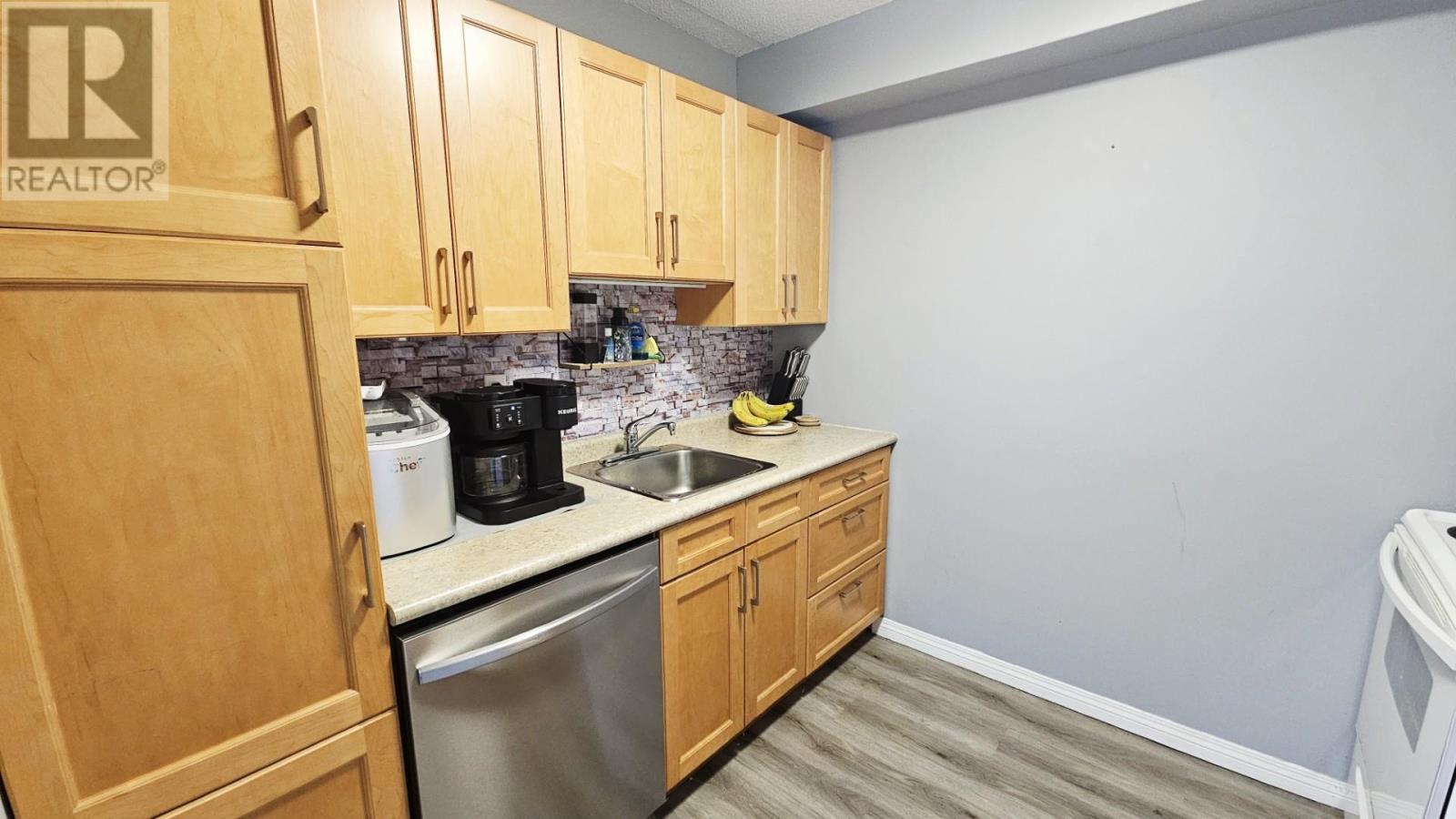 210 725 James St S, Thunder Aby, Ontario  P7E 6N3 - Photo 10 - TB2601409
