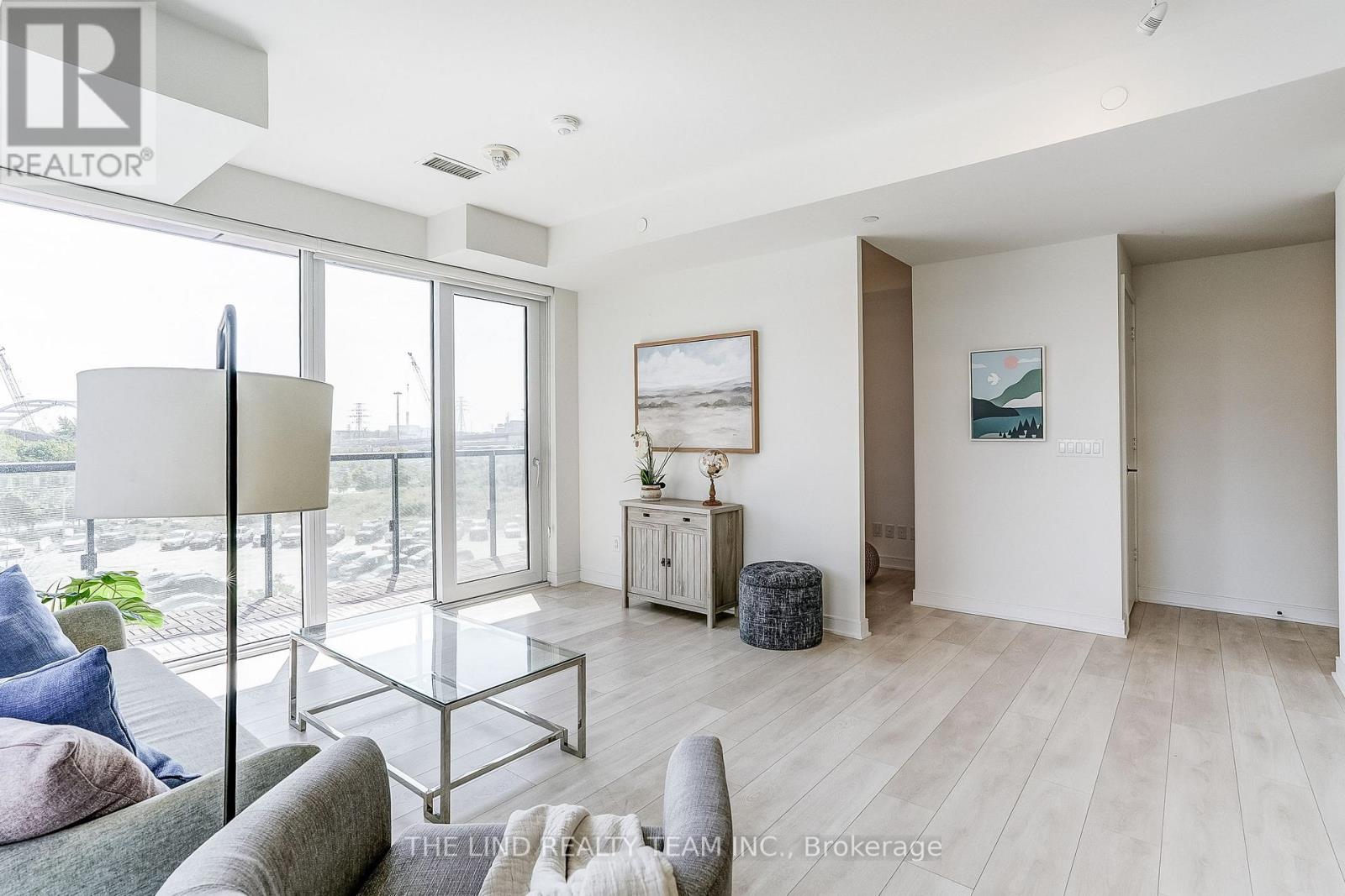 527 - 35 Rolling Mills Road, Toronto, Ontario  M5A 0V6 - Photo 11 - C13416432