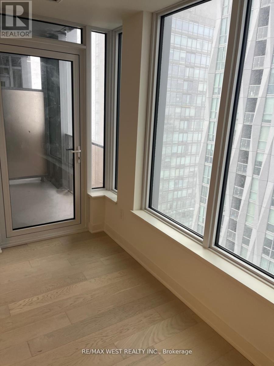 2607 - 11 Yorkville Avenue, Toronto, Ontario  M4W 1L2 - Photo 2 - C13416440