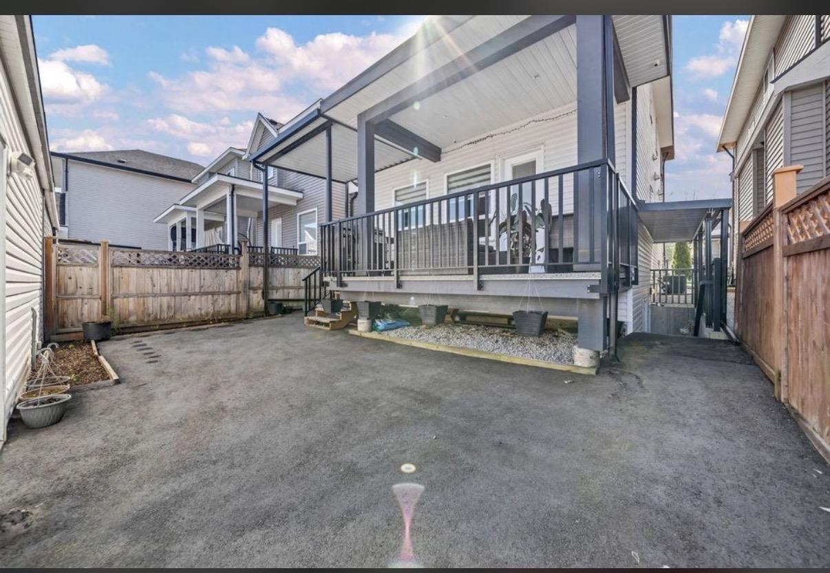 Listing image 13
