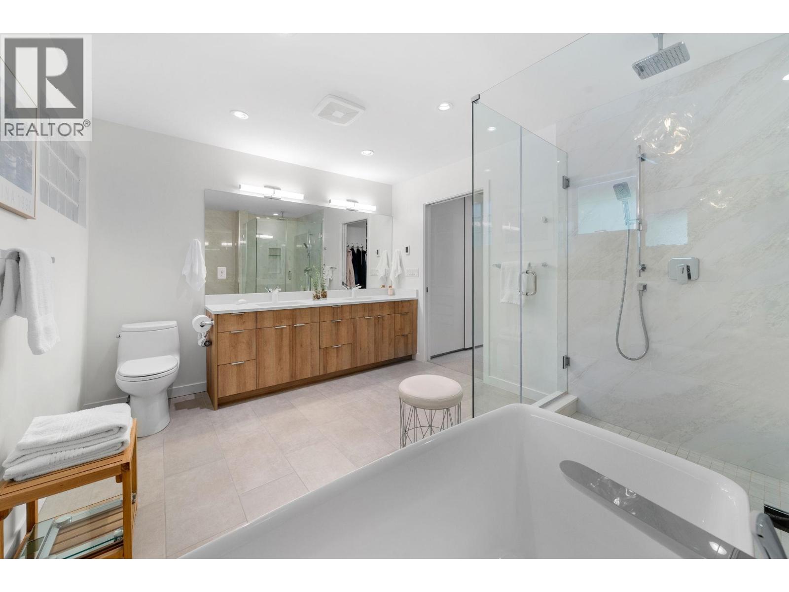 13 1900 Indian River Crescent, North Vancouver, British Columbia  V7G 2R1 - Photo 29 - R3133370