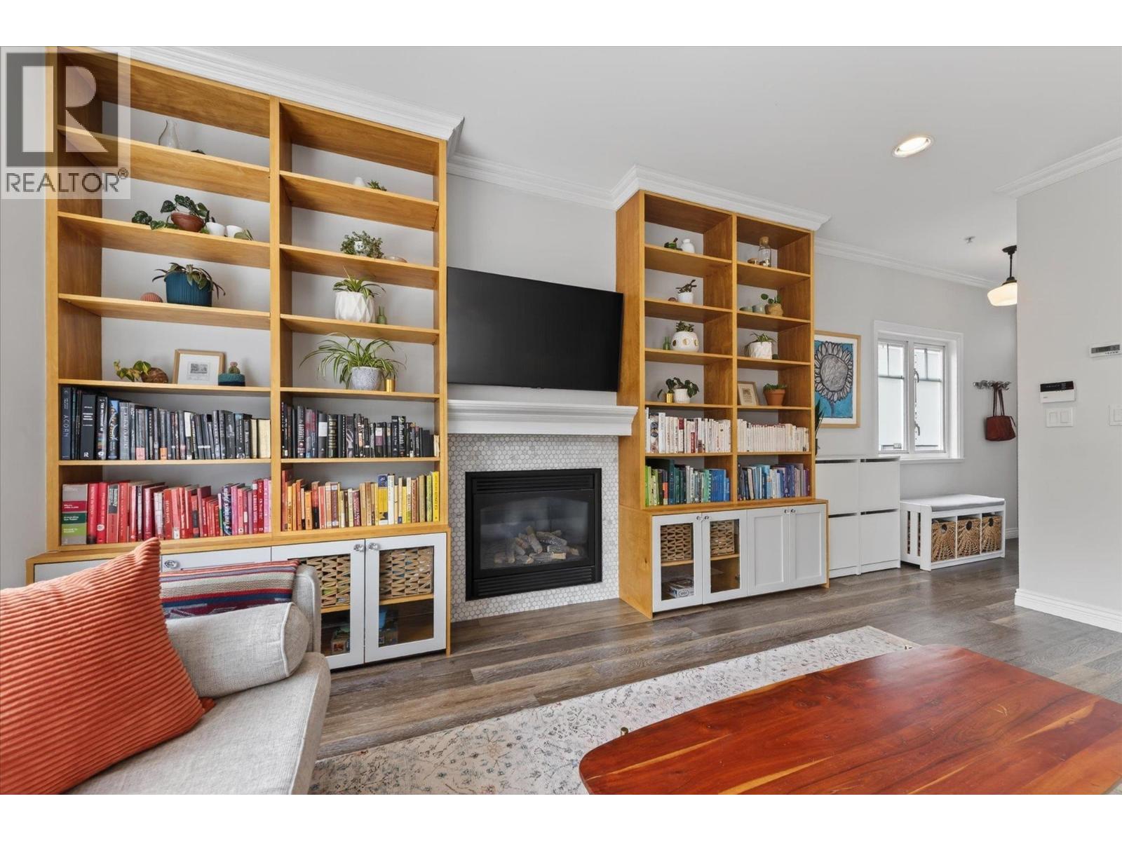1528 E Pender Street, Vancouver, British Columbia  V5L 1W1 - Photo 6 - R3133379
