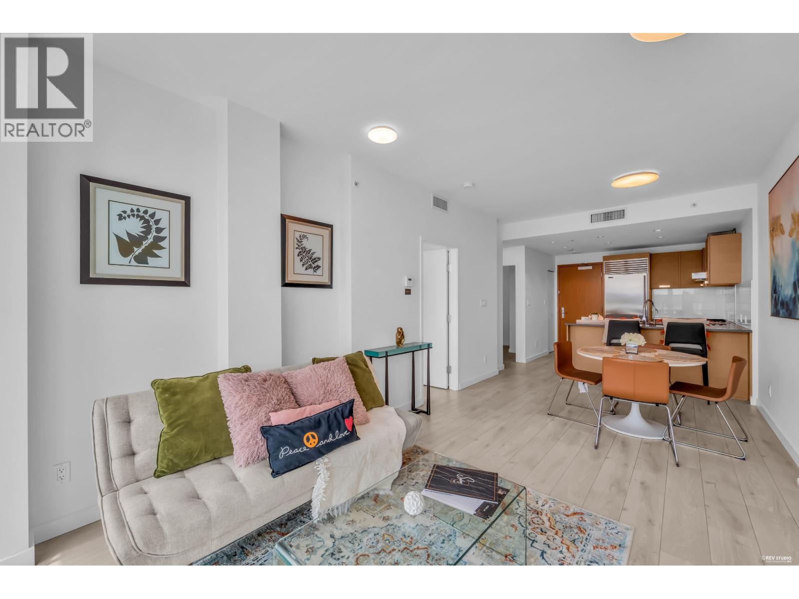 819 8080 Cambie Road, Richmond, British Columbia  V6X 0C1 - Photo 12 - R3133423
