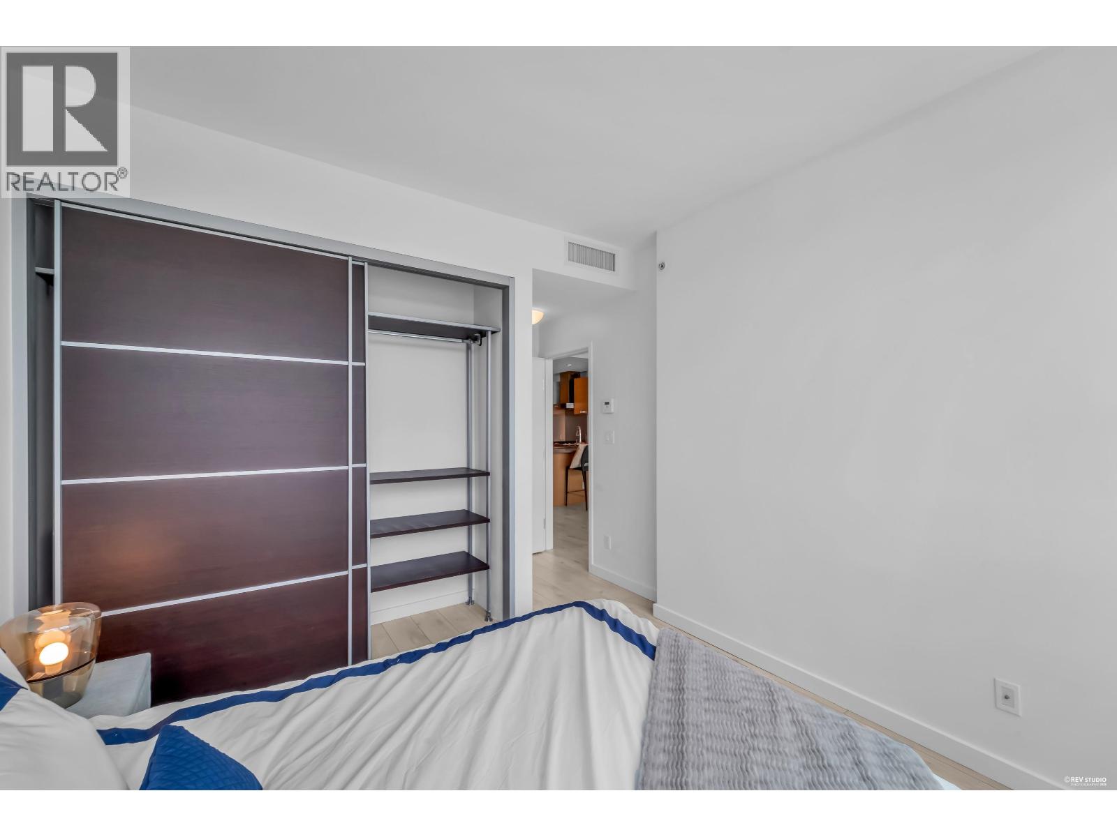 819 8080 Cambie Road, Richmond, British Columbia  V6X 0C1 - Photo 14 - R3133423