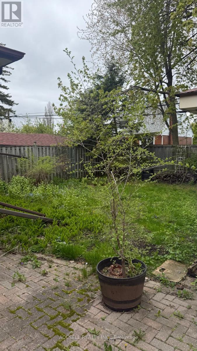 27 Ivordale Crescent, Toronto, Ontario  M1R 2W5 - Photo 19 - E13416462