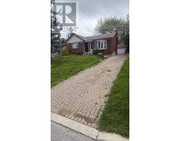 27 IVORDALE CRESCENT, Toronto, Ontario