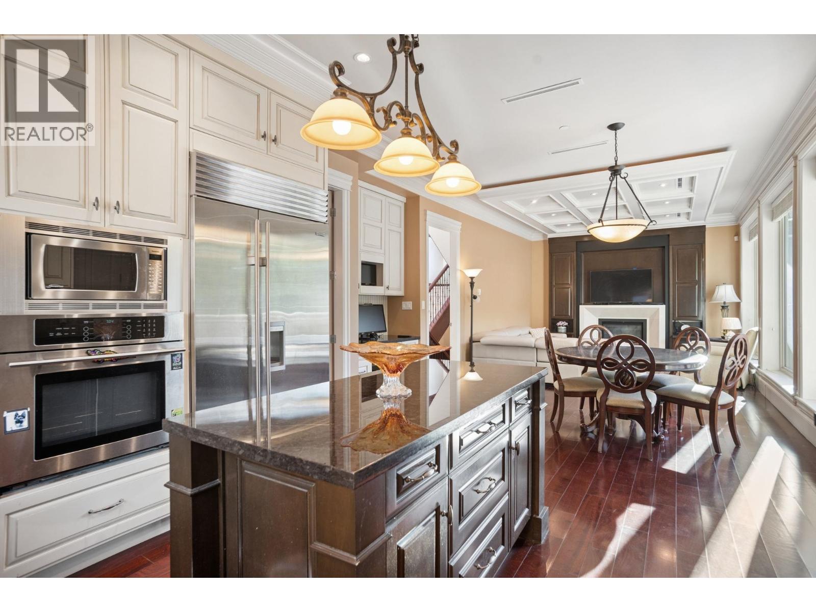 2155 W 37th Avenue, Vancouver, British Columbia  V6M 1N9 - Photo 12 - R3133374