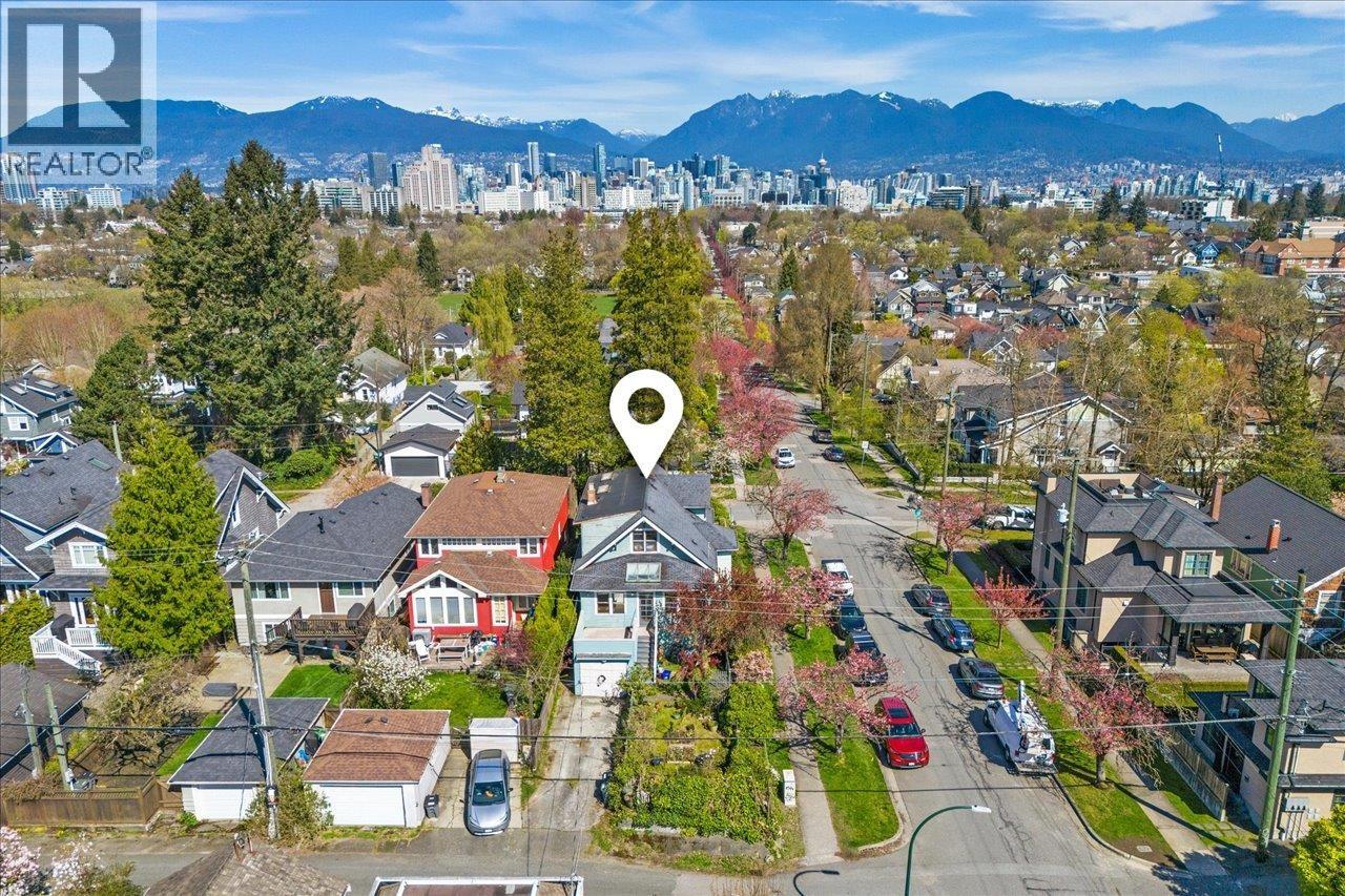 706 W 24th Avenue, Vancouver, British Columbia  V5Z 2B8 - Photo 4 - R3133426