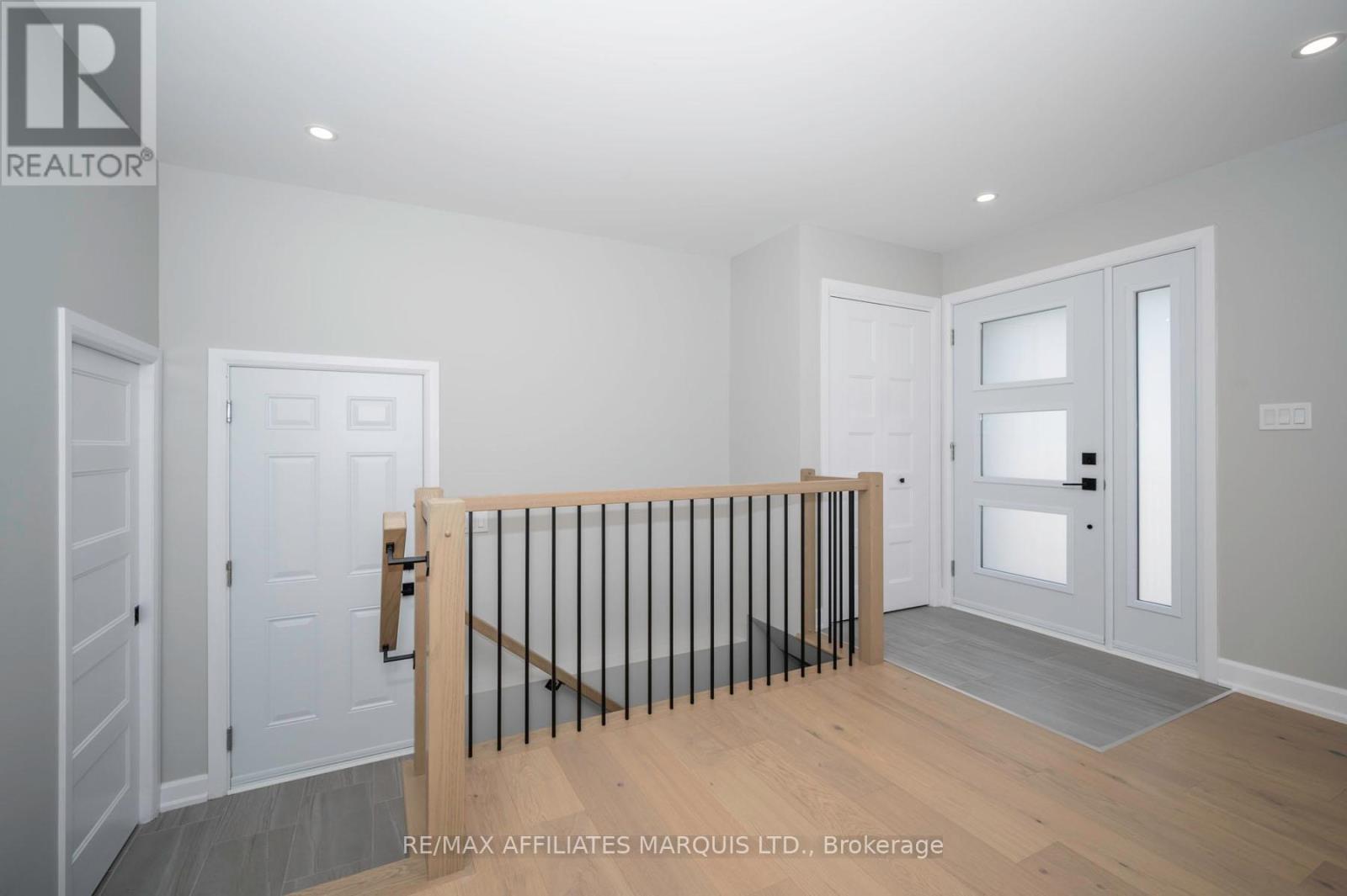 153 Marguerite D'youville Street, Cornwall, Ontario K6H 0J3 - Photo 3 - X13416456