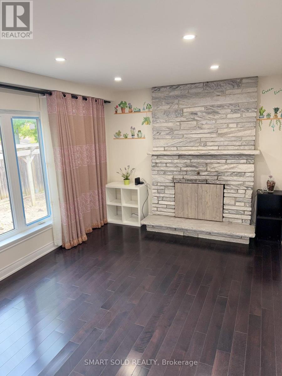 Lower Level - 1 Hammond Drive, Aurora (Aurora Heights), Ontario  L4G 2T8 - Photo 5 - N13416410