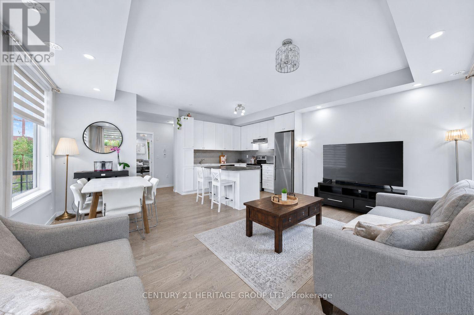 27 - 200 Alex Gardner Circle, Aurora (Aurora Village), Ontario  L4G 3G5 - Photo 12 - N13416412