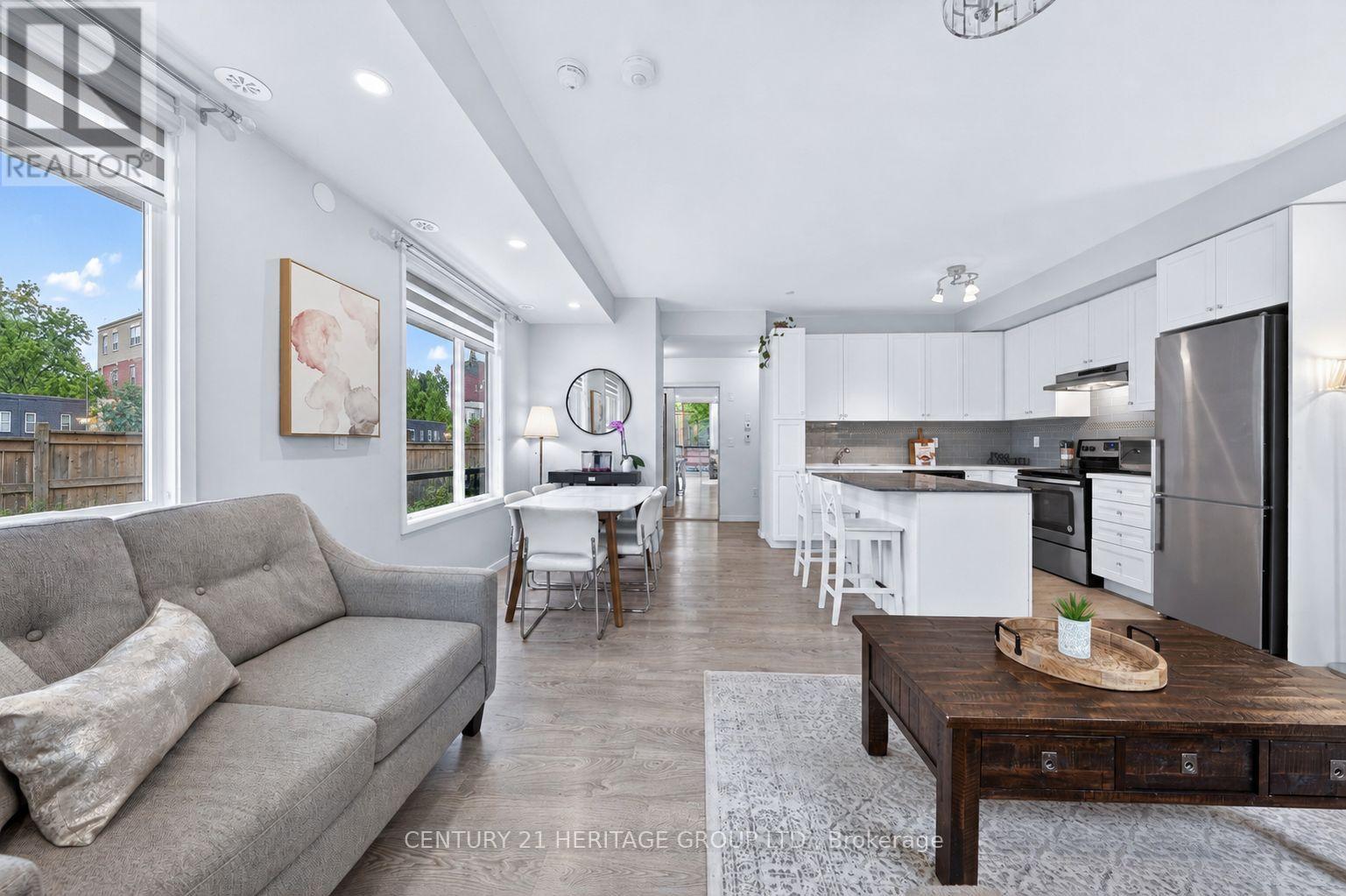 27 - 200 Alex Gardner Circle, Aurora (Aurora Village), Ontario  L4G 3G5 - Photo 13 - N13416412