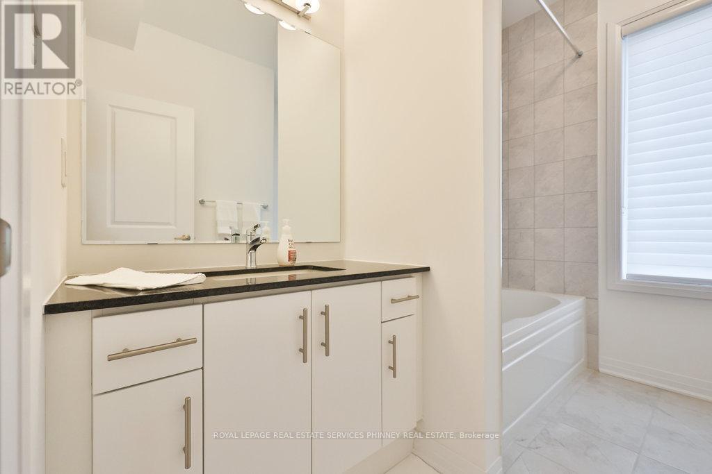 9 Crown Gate, Oakville, Ontario L6M 0W8 - Photo 22 - W13416376