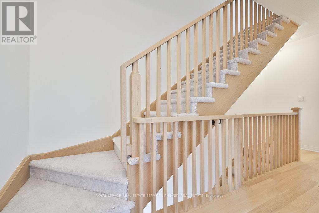 9 Crown Gate, Oakville, Ontario L6M 0W8 - Photo 25 - W13416376