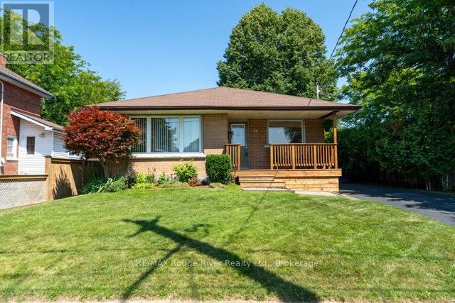 46 ORCHARD VIEW BOULEVARD, Oshawa, Ontario