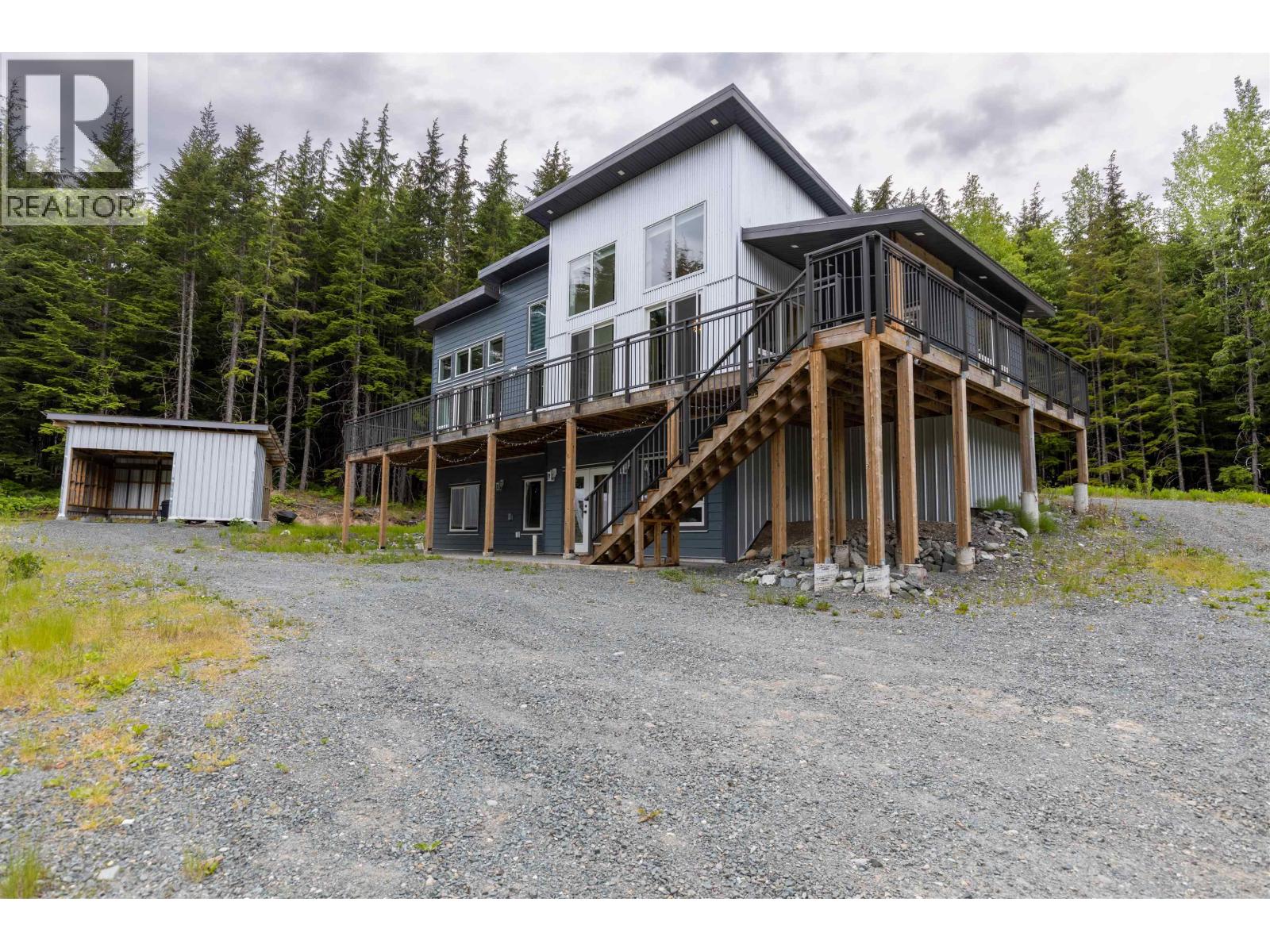 4755 Johnston Road, Terrace, British Columbia  V8G 0B4 - Photo 3 - R3133403