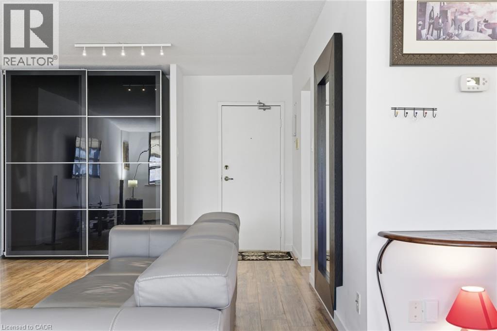 65 Westmount Road N Unit# 402, Waterloo, Ontario N2L 5G6 - Photo 8 - 40835963