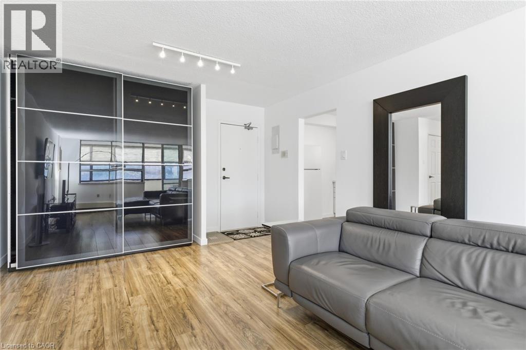 65 Westmount Road N Unit# 402, Waterloo, Ontario N2L 5G6 - Photo 13 - 40835963