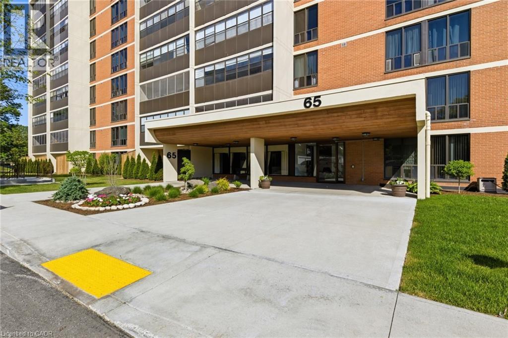 65 Westmount Road N Unit# 402, Waterloo, Ontario N2L 5G6 - Photo 3 - 40835963