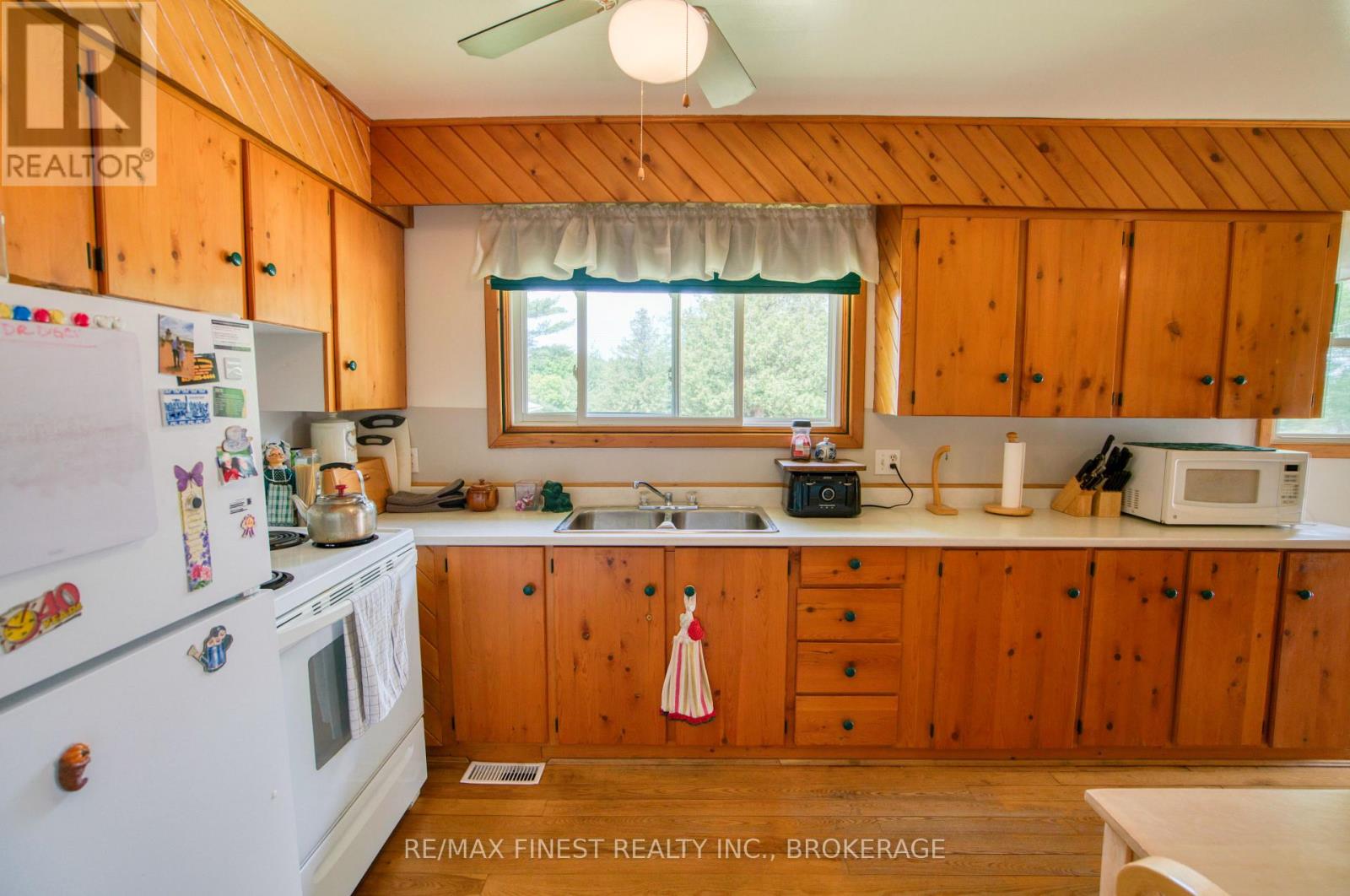 1015a Legion Road, Frontenac, Ontario  K0H 2P0 - Photo 11 - X13416772
