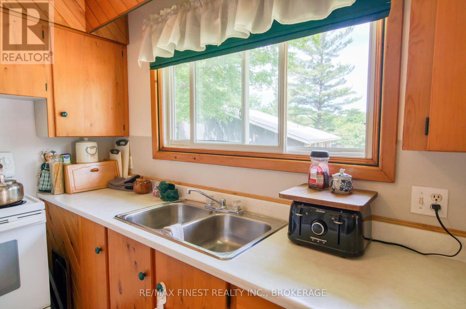 1015a Legion Road, Frontenac, Ontario  K0H 2P0 - Photo 13 - X13416772