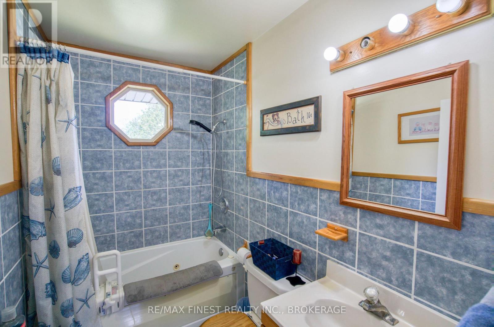 1015a Legion Road, Frontenac, Ontario  K0H 2P0 - Photo 19 - X13416772