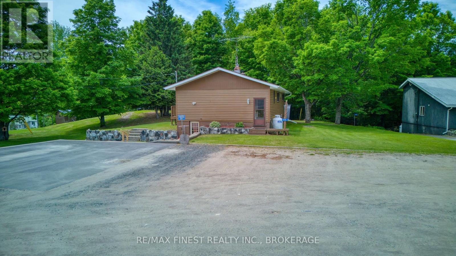 1015a Legion Road, Frontenac, Ontario  K0H 2P0 - Photo 28 - X13416772