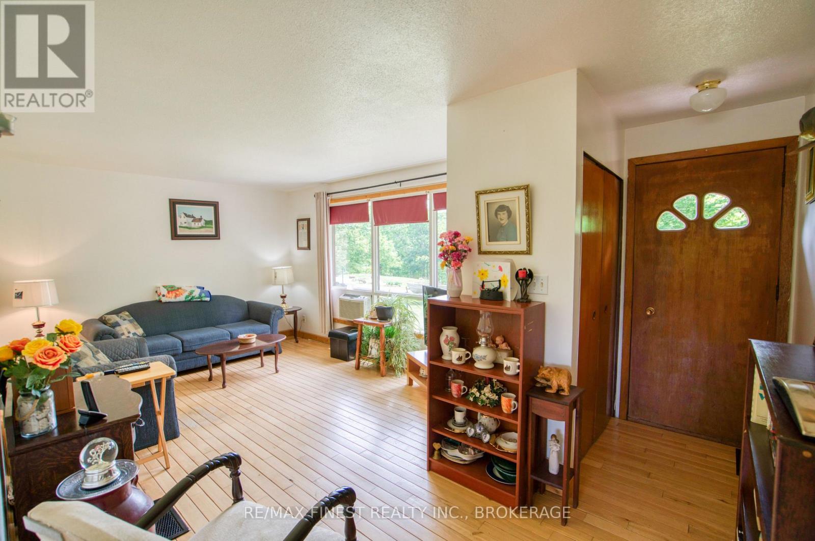 1015a Legion Road, Frontenac, Ontario  K0H 2P0 - Photo 4 - X13416772